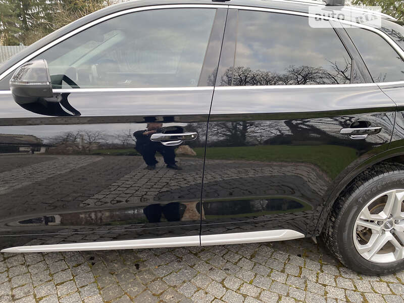 Внедорожник / Кроссовер Audi Q5 2019 в Львове