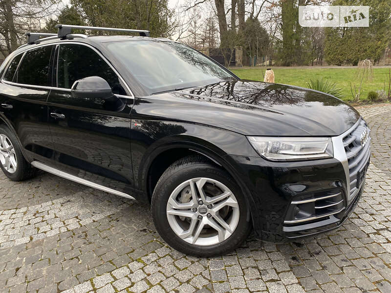 Внедорожник / Кроссовер Audi Q5 2019 в Львове