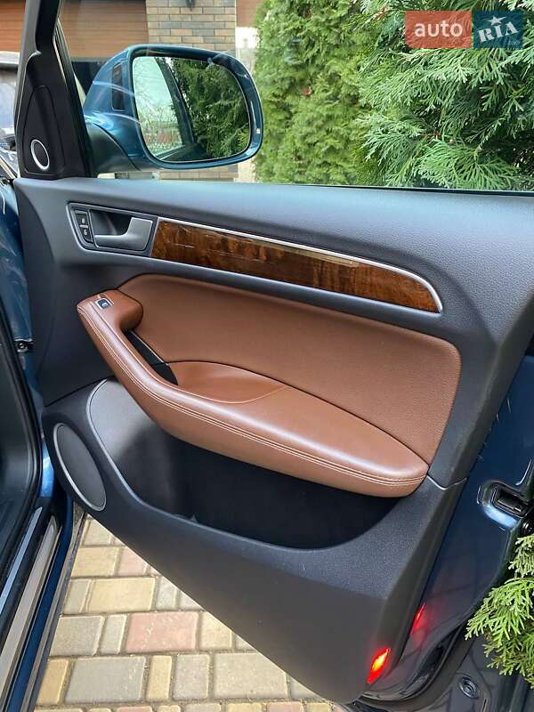 Внедорожник / Кроссовер Audi Q5 2014 в Ровно