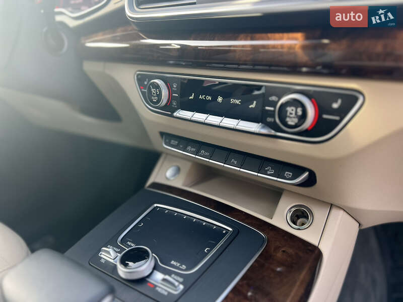 Внедорожник / Кроссовер Audi Q5 2016 в Кропивницком фото 4 Внедорожник / Кроссовер Audi Q5 2016 в Кропивницком