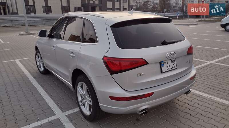 Позашляховик / Кросовер Audi Q5 2012 в Києві