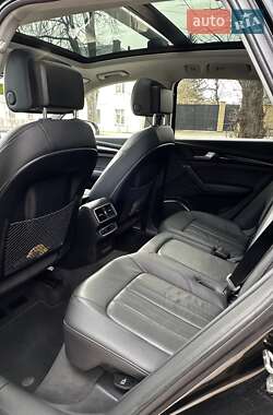 Внедорожник / Кроссовер Audi Q5 2019 в 