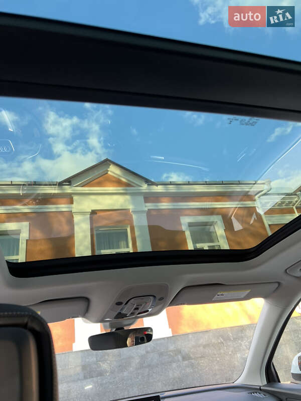 Позашляховик / Кросовер Audi Q5 2020 в Хмільнику