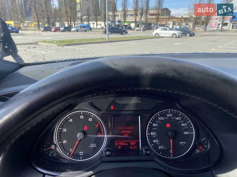 Внедорожник / Кроссовер Audi Q5 2011 в Киеве