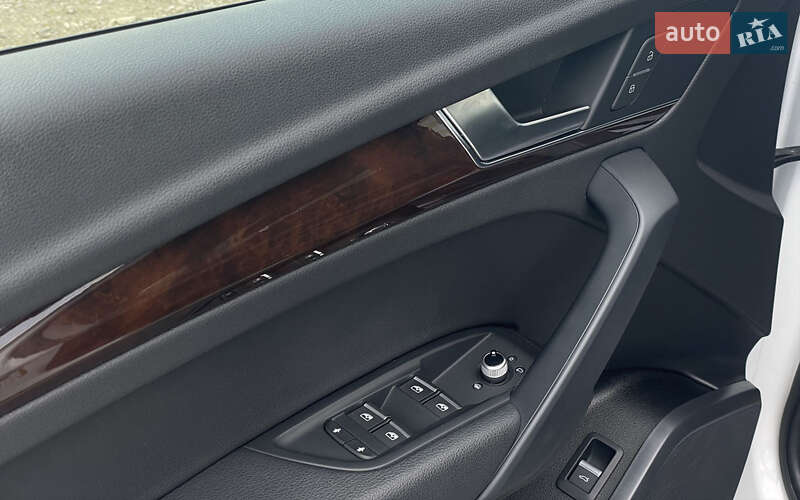 Внедорожник / Кроссовер Audi Q5 2019 в Стрые