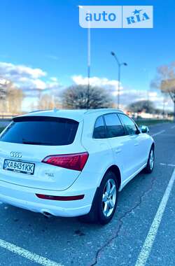 Внедорожник / Кроссовер Audi Q5 2011 в Боярке