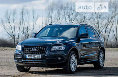 Внедорожник / Кроссовер Audi Q5 2010 в Житомире