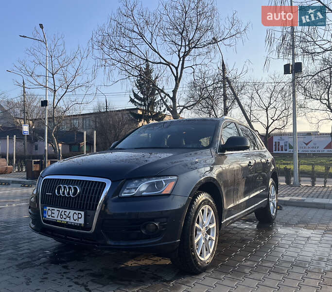 Позашляховик / Кросовер Audi Q5 2011 в Чернівцях