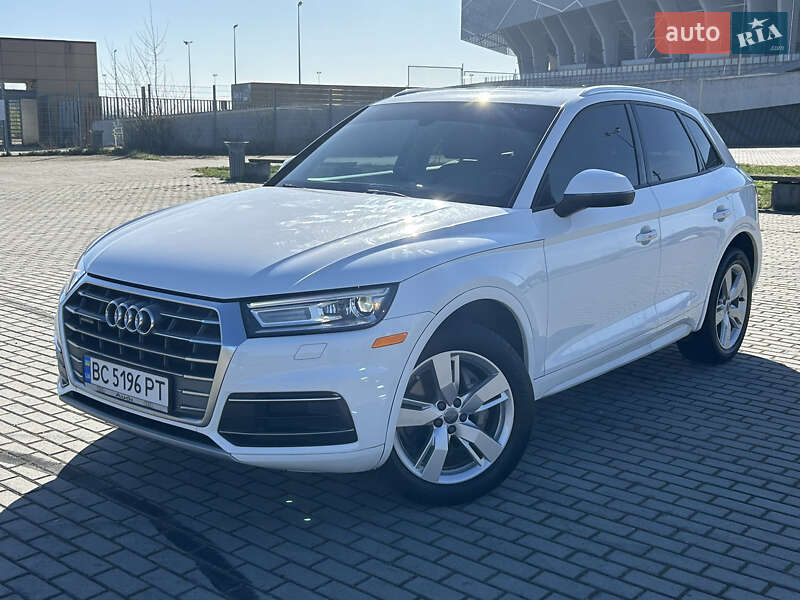 Внедорожник / Кроссовер Audi Q5 2017 в Львове фото 5 Внедорожник / Кроссовер Audi Q5 2017 в Львове