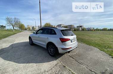 Внедорожник / Кроссовер Audi Q5 2010 в Нетешине