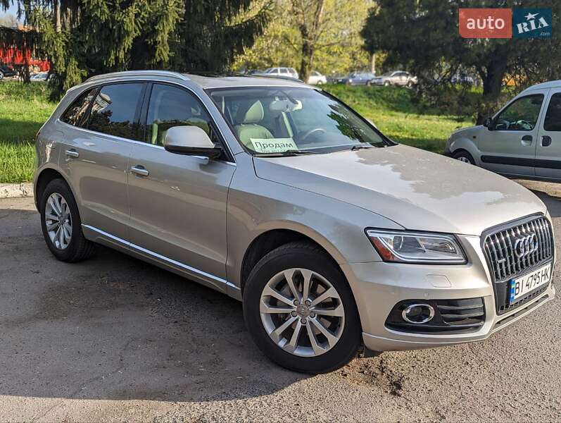 Внедорожник / Кроссовер Audi Q5 2015 в Полтаве