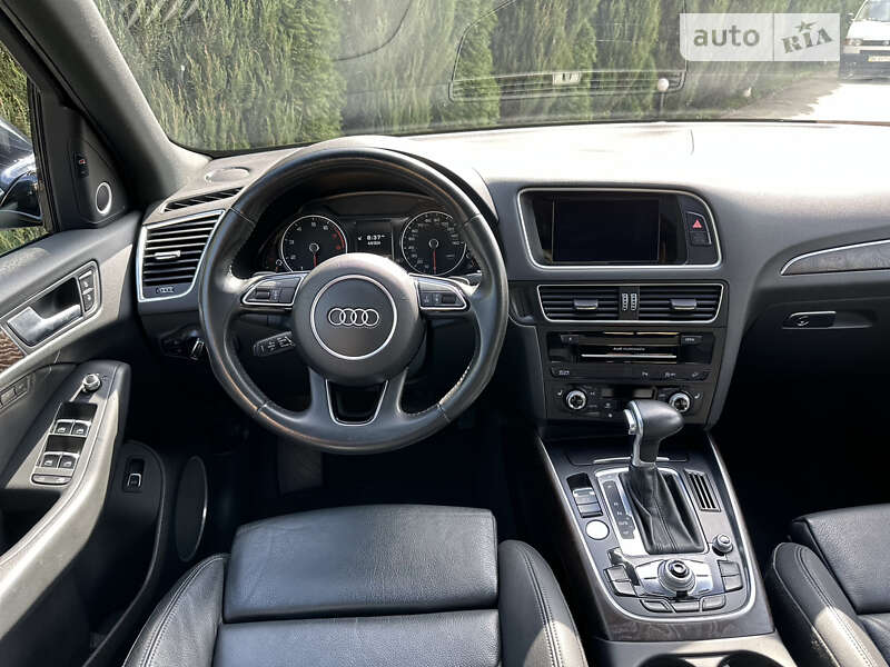 Внедорожник / Кроссовер Audi Q5 2015 в Самборе