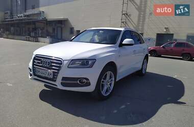 Внедорожник / Кроссовер Audi Q5 2015 в Сумах