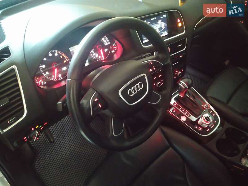 Позашляховик / Кросовер Audi Q5 2015 в Сумах