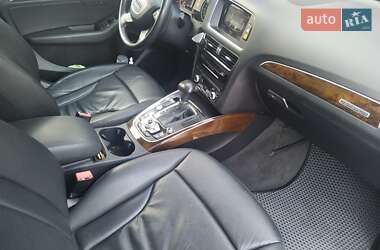 Внедорожник / Кроссовер Audi Q5 2015 в 