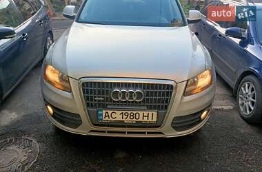 Внедорожник / Кроссовер Audi Q5 2012 в 