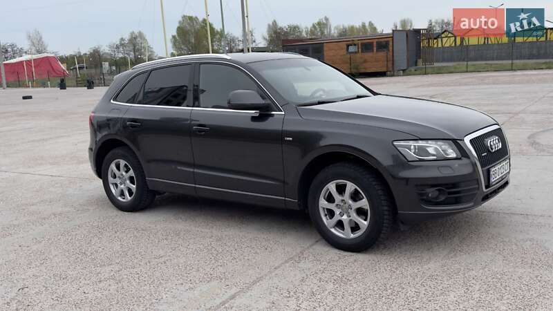 Позашляховик / Кросовер Audi Q5 2012 в Києві