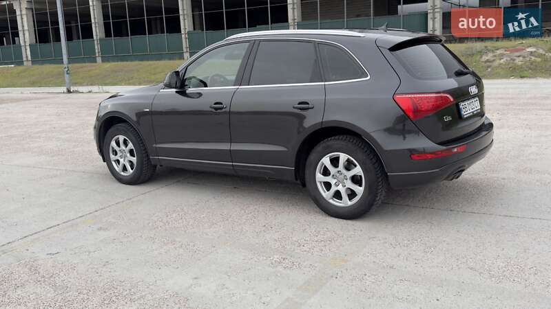 Позашляховик / Кросовер Audi Q5 2012 в Києві
