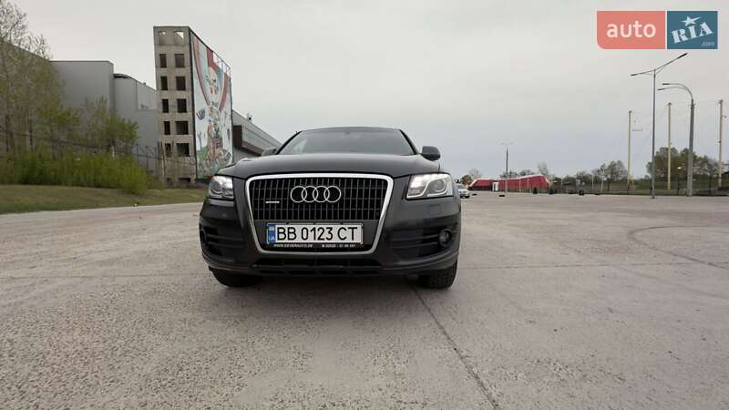 Позашляховик / Кросовер Audi Q5 2012 в Києві