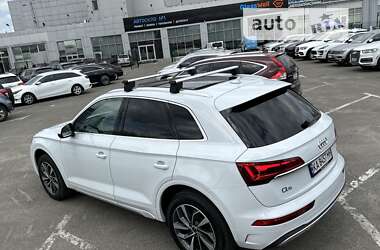 Позашляховик / Кросовер Audi Q5 2020 в Києві