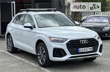 Позашляховик / Кросовер Audi Q5 2020 в Києві