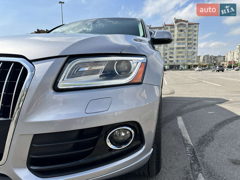 Внедорожник / Кроссовер Audi Q5 2015 в Ивано-Франковске