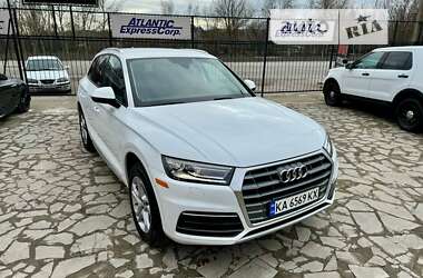 Внедорожник / Кроссовер Audi Q5 2017 в Киеве