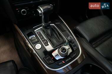 Внедорожник / Кроссовер Audi Q5 2015 в 