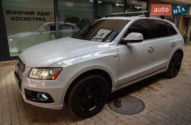 Внедорожник / Кроссовер Audi Q5 2015 в 