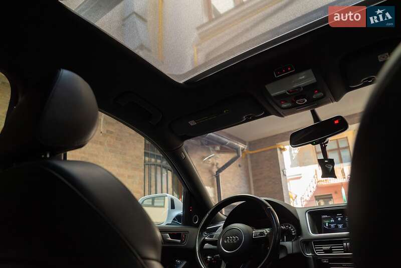 Внедорожник / Кроссовер Audi Q5 2015 в Ивано-Франковске