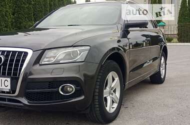 Позашляховик / Кросовер Audi Q5 2011 в Дубні