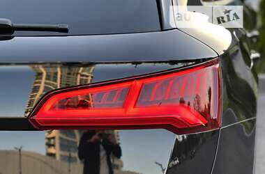 Внедорожник / Кроссовер Audi Q5 2019 в Днепре