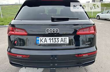 Позашляховик / Кросовер Audi Q5 2020 в Києві