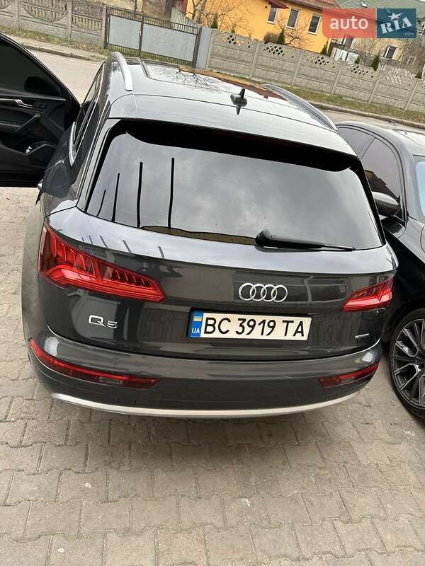Внедорожник / Кроссовер Audi Q5 2019 в Львове