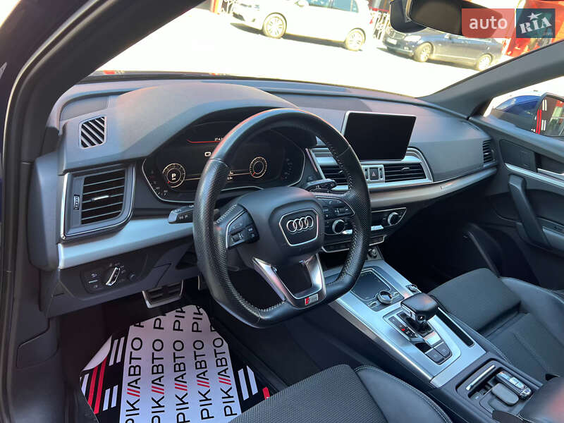 Внедорожник / Кроссовер Audi Q5 2017 в Львове