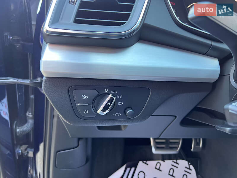 Внедорожник / Кроссовер Audi Q5 2017 в Львове