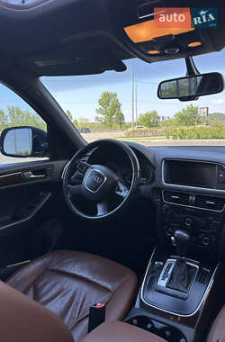 Внедорожник / Кроссовер Audi Q5 2011 в 