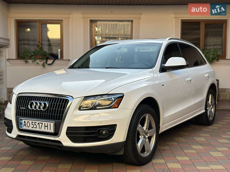 Внедорожник / Кроссовер Audi Q5 2011 в Мукачево