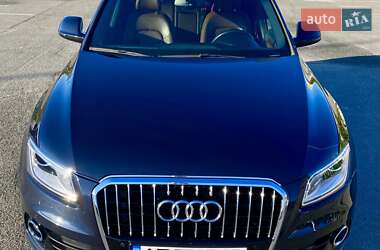 Внедорожник / Кроссовер Audi Q5 2016 в 