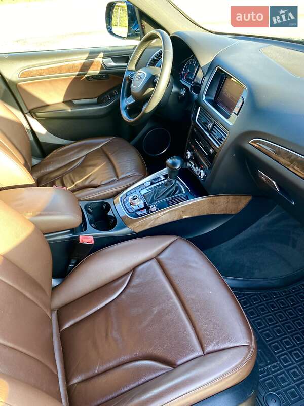 Внедорожник / Кроссовер Audi Q5 2016 в Ивано-Франковске