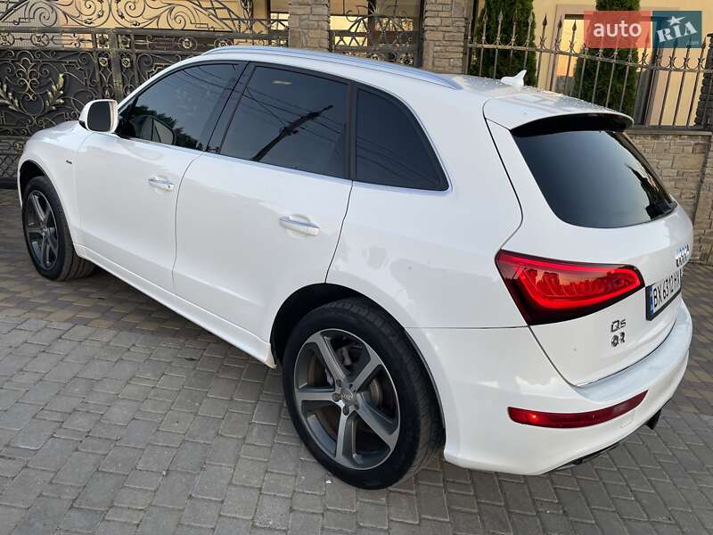 Внедорожник / Кроссовер Audi Q5 2015 в Хмельницком