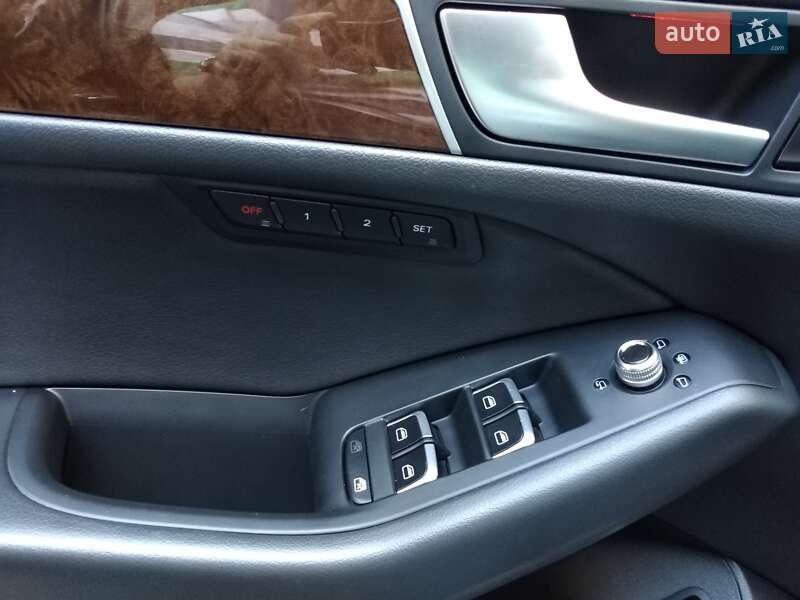 Внедорожник / Кроссовер Audi Q5 2015 в Киеве