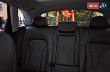 Внедорожник / Кроссовер Audi Q5 2015 в 