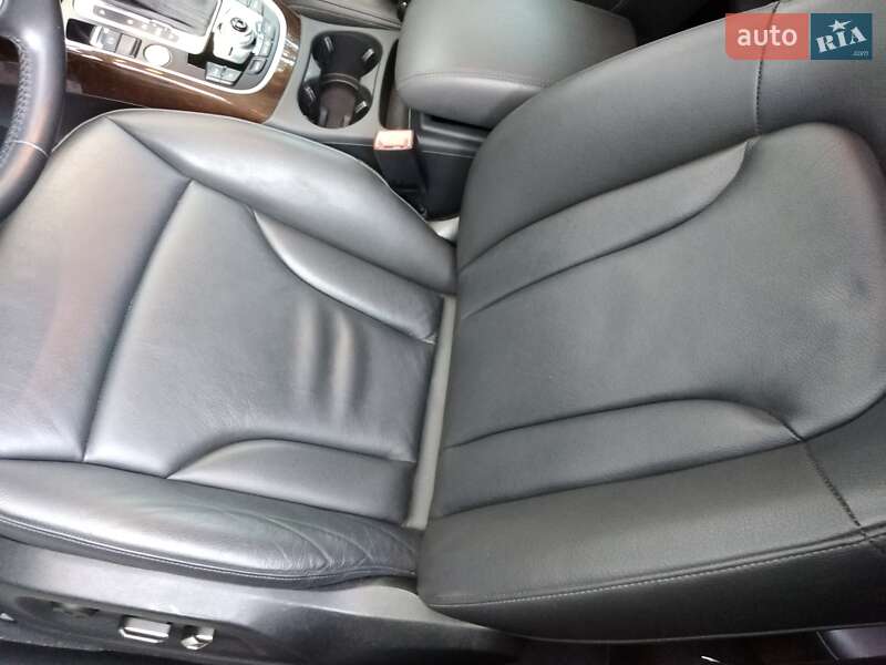 Внедорожник / Кроссовер Audi Q5 2015 в Киеве