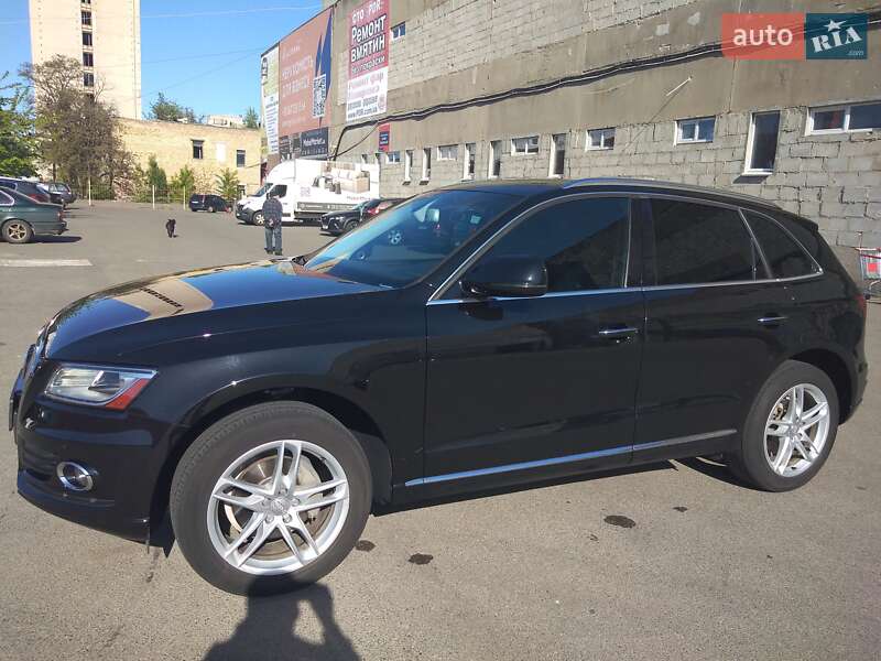 Внедорожник / Кроссовер Audi Q5 2015 в Киеве