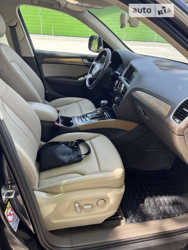 Позашляховик / Кросовер Audi Q5 2013 в Києві