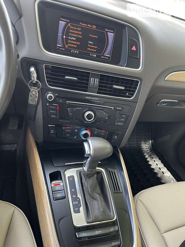 Позашляховик / Кросовер Audi Q5 2013 в Києві