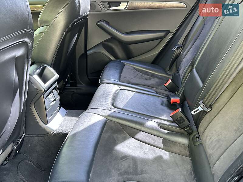 Внедорожник / Кроссовер Audi Q5 2012 в Киеве