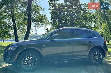 Внедорожник / Кроссовер Audi Q5 2012 в 