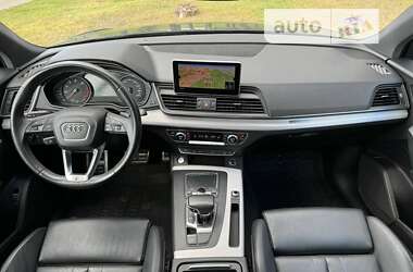 Внедорожник / Кроссовер Audi Q5 2017 в Киеве